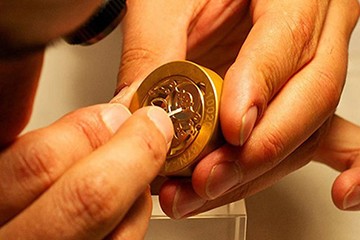 广州劳力士腕表不走维修价格