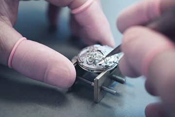 广州劳力士上满了发条不走